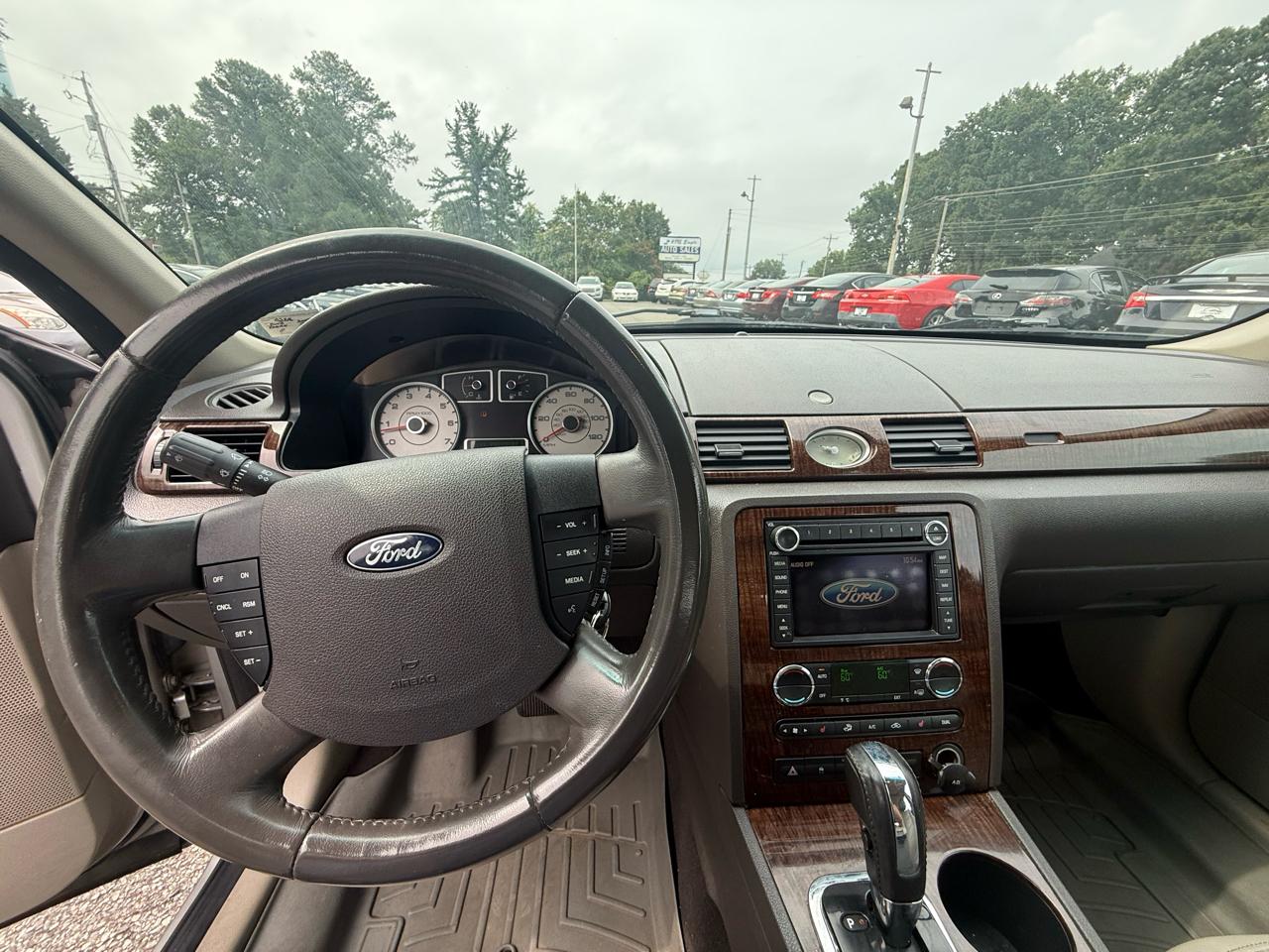 Ford Taurus Limited AWD 2008