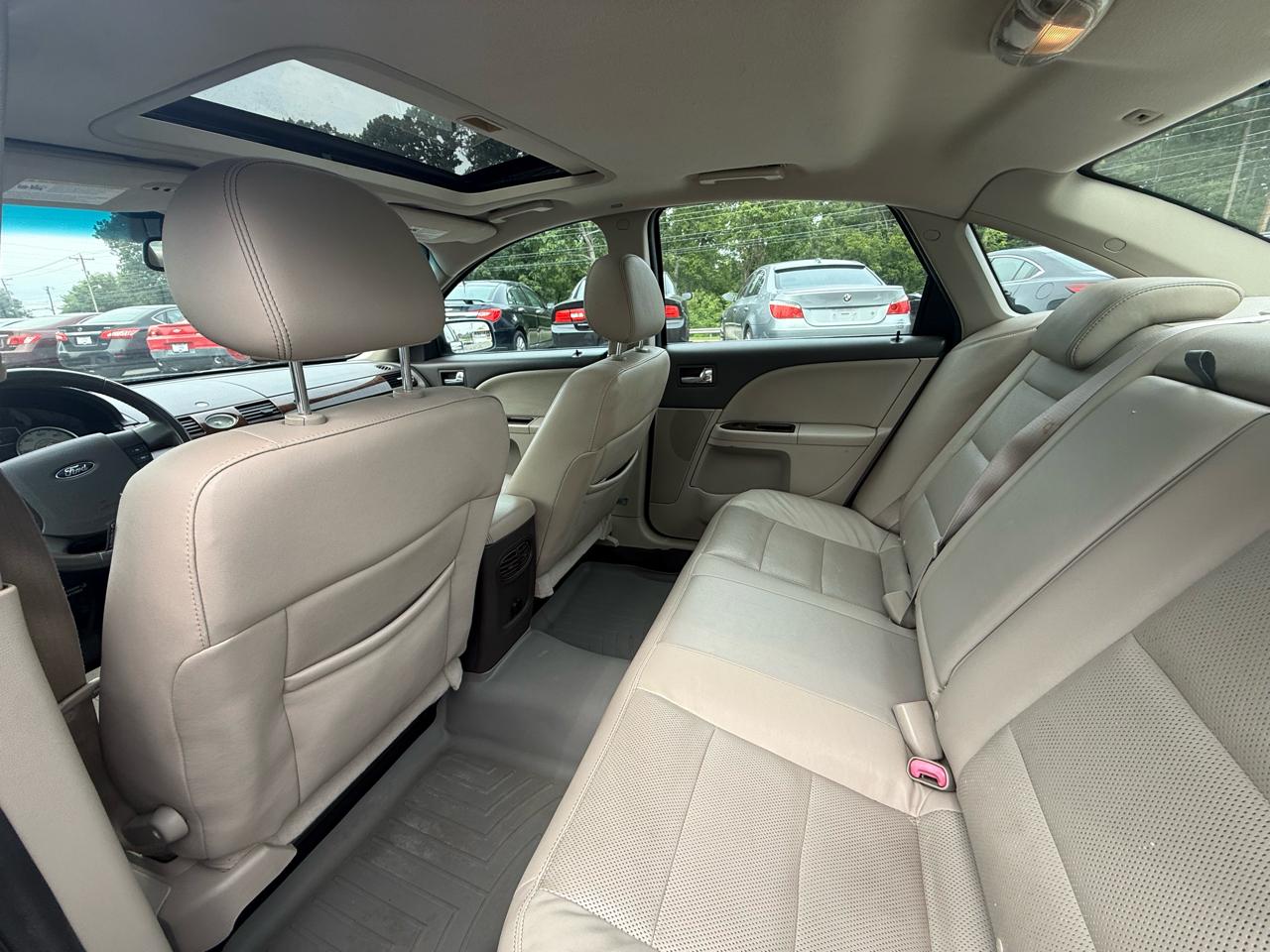 Ford Taurus Limited AWD 2008