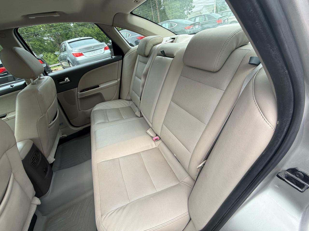 Ford Taurus Limited AWD 2008