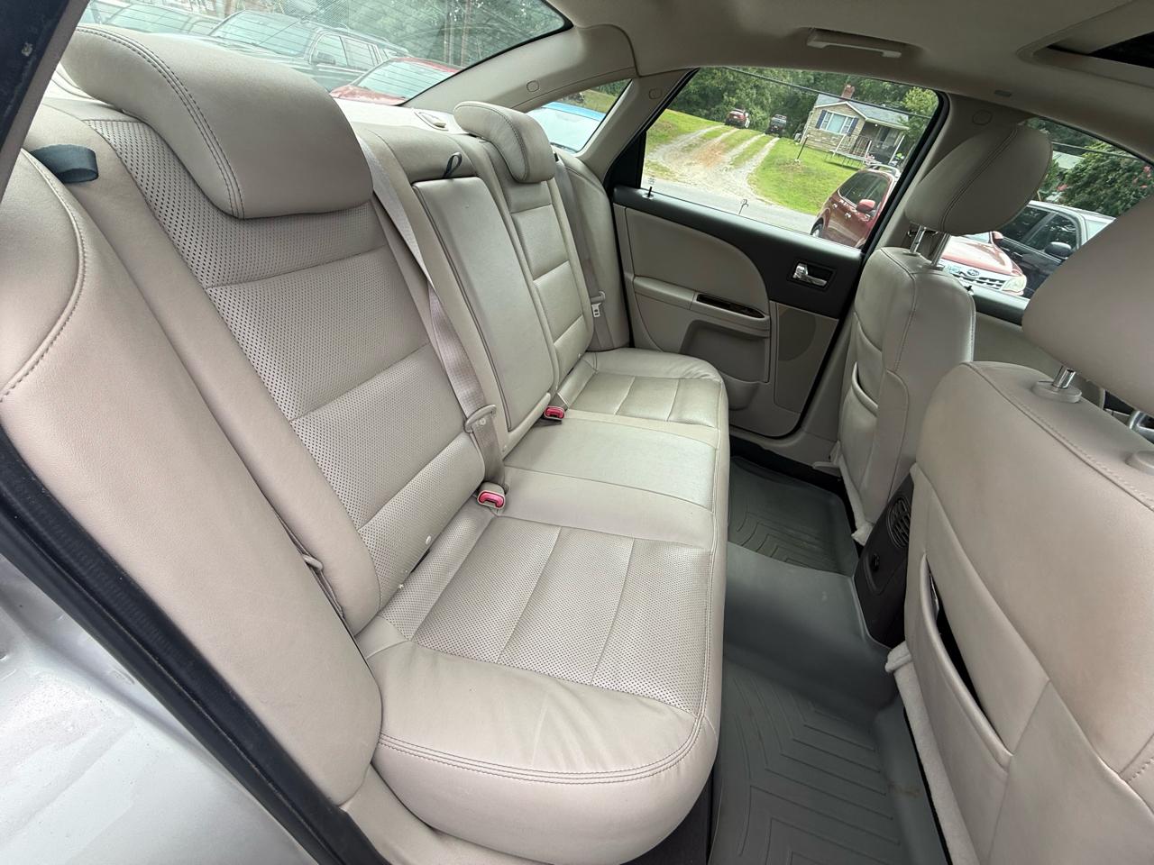 Ford Taurus Limited AWD 2008