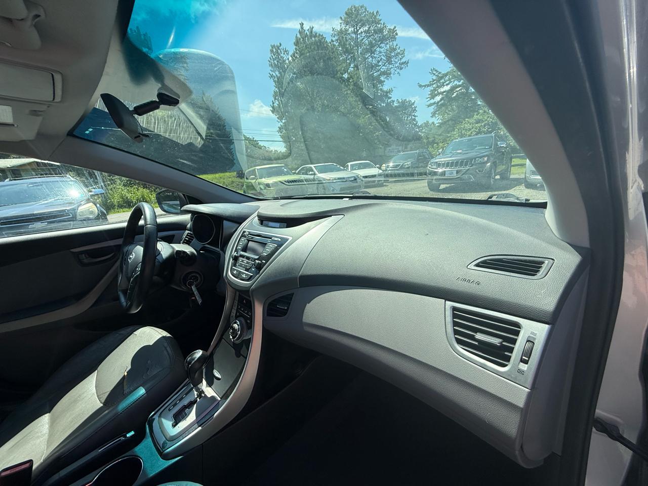 Hyundai Elantra Limited 2013