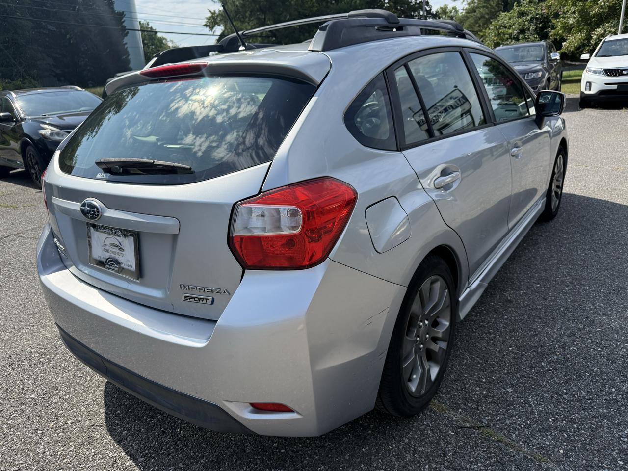 Subaru Impreza Sport 5-Door-Limited+S/R 2012