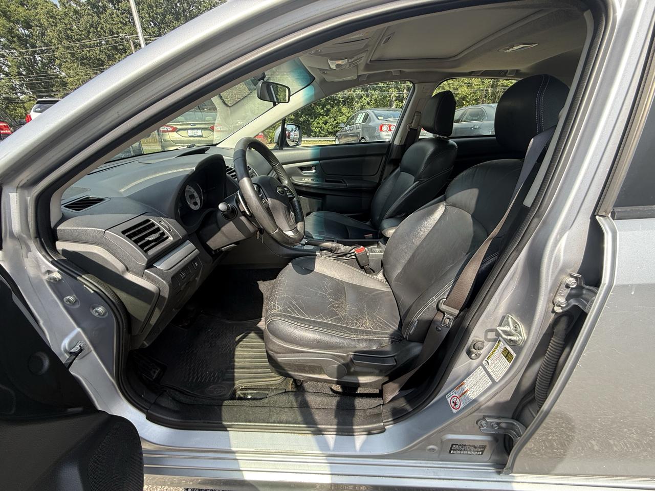 Subaru Impreza Sport 5-Door-Limited+S/R 2012