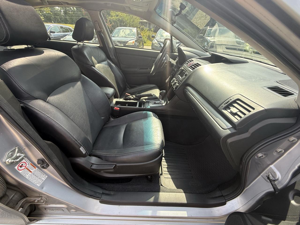 Subaru Impreza Sport 5-Door-Limited+S/R 2012