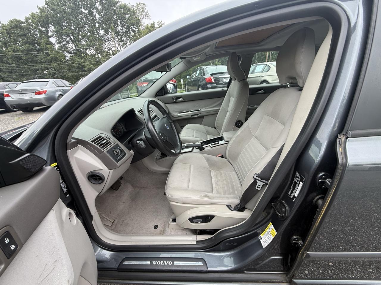 Volvo S40 2.4i 2010