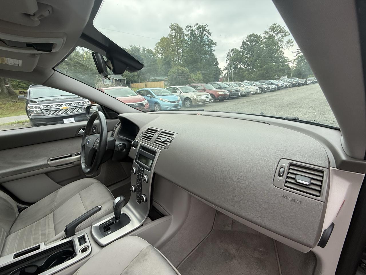 Volvo S40 2.4i 2010