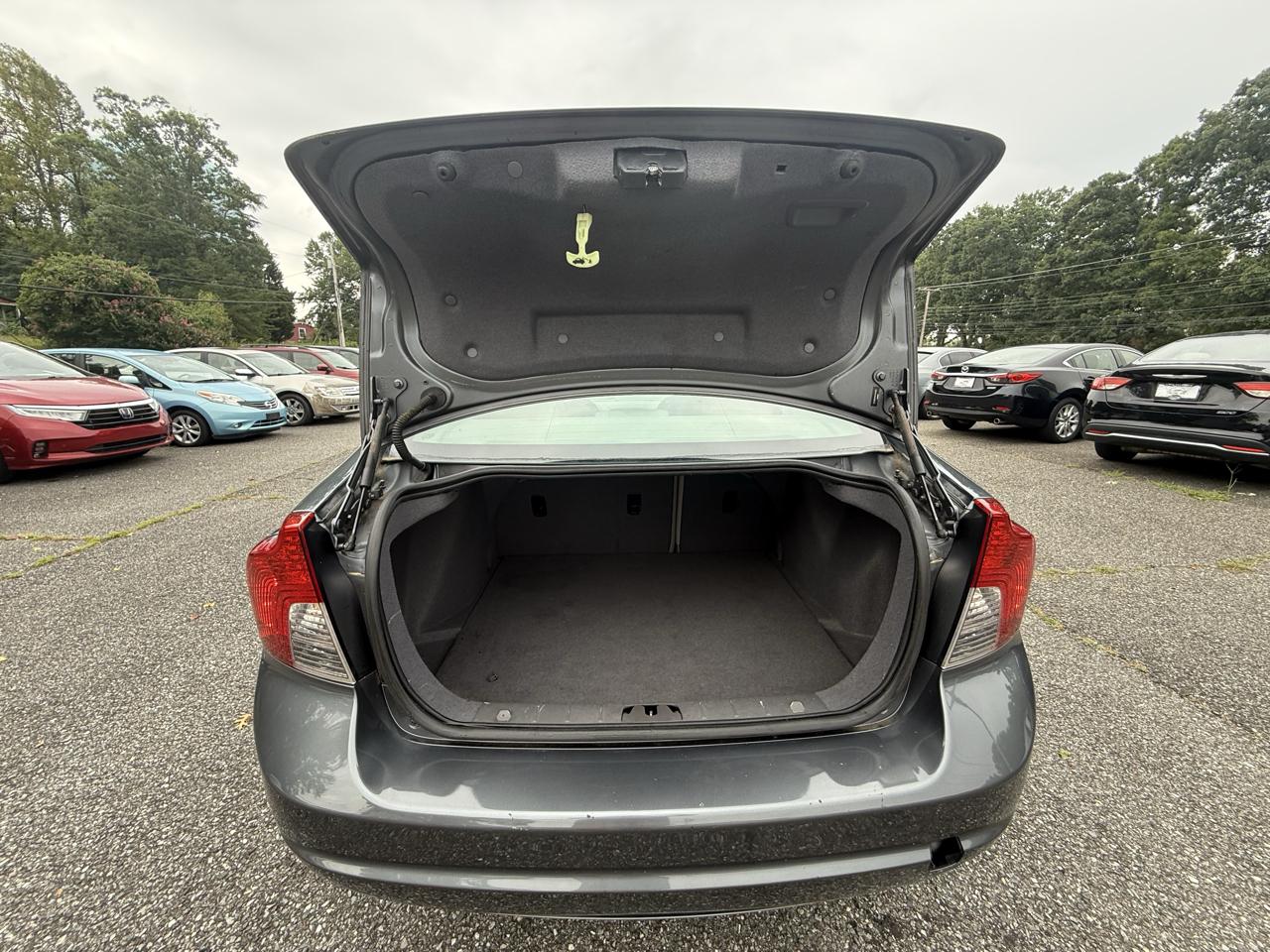 Volvo S40 2.4i 2010