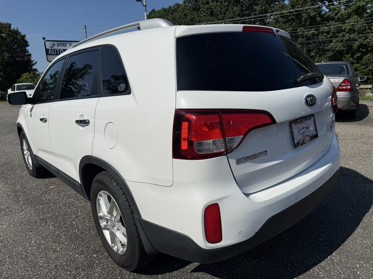 Kia Sorento LX 2WD 2014