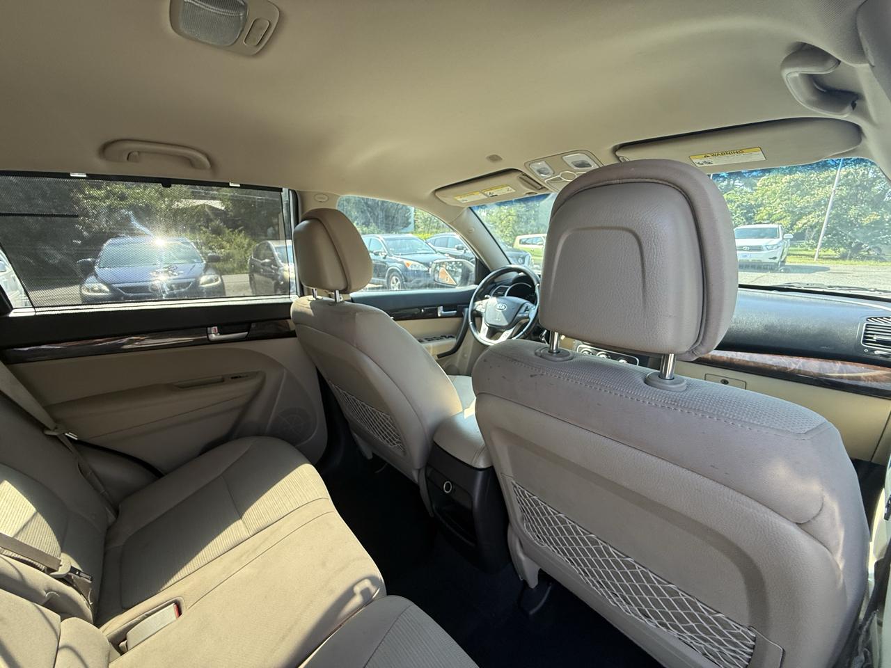 Kia Sorento LX 2WD 2014