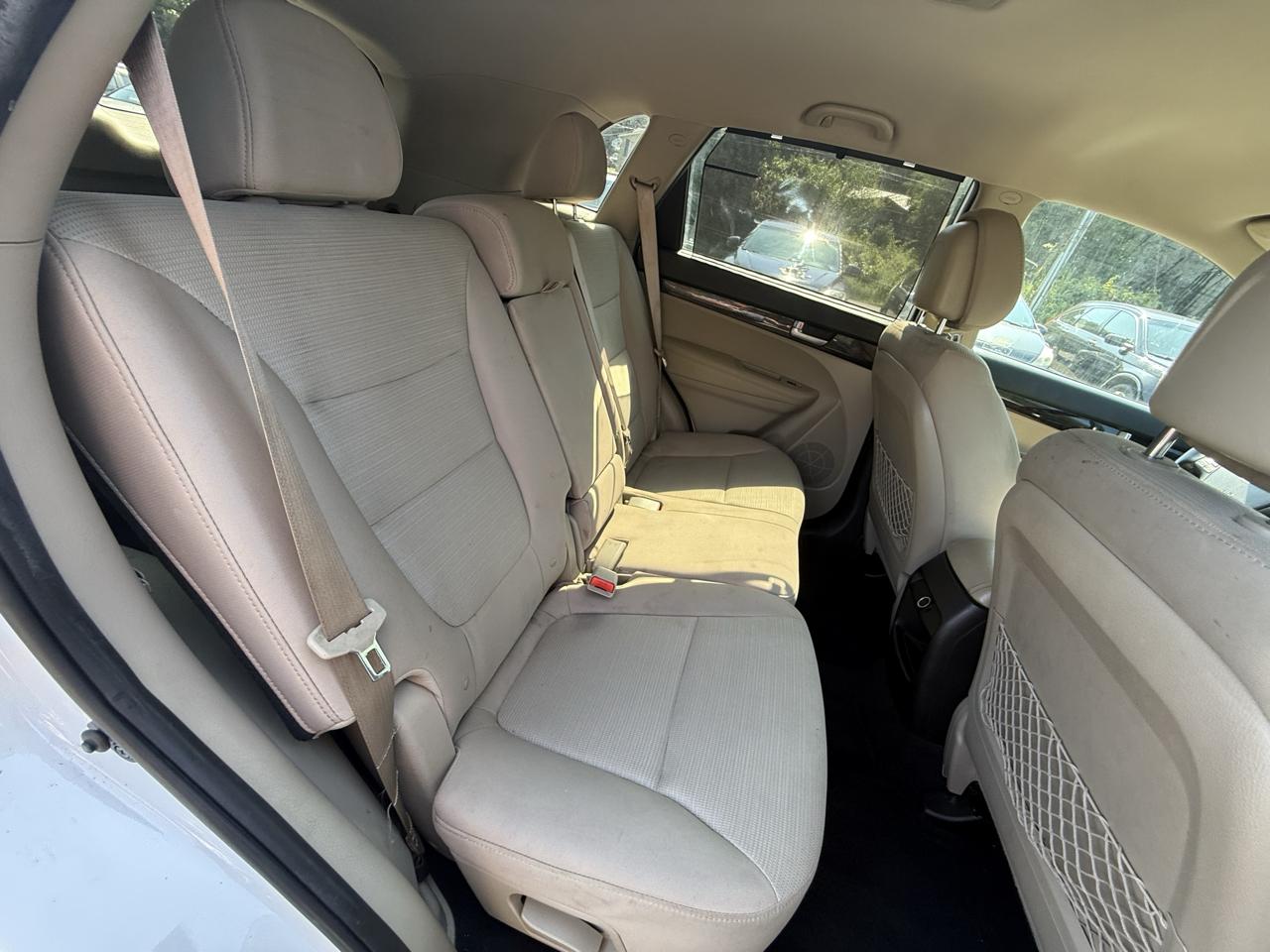 Kia Sorento LX 2WD 2014