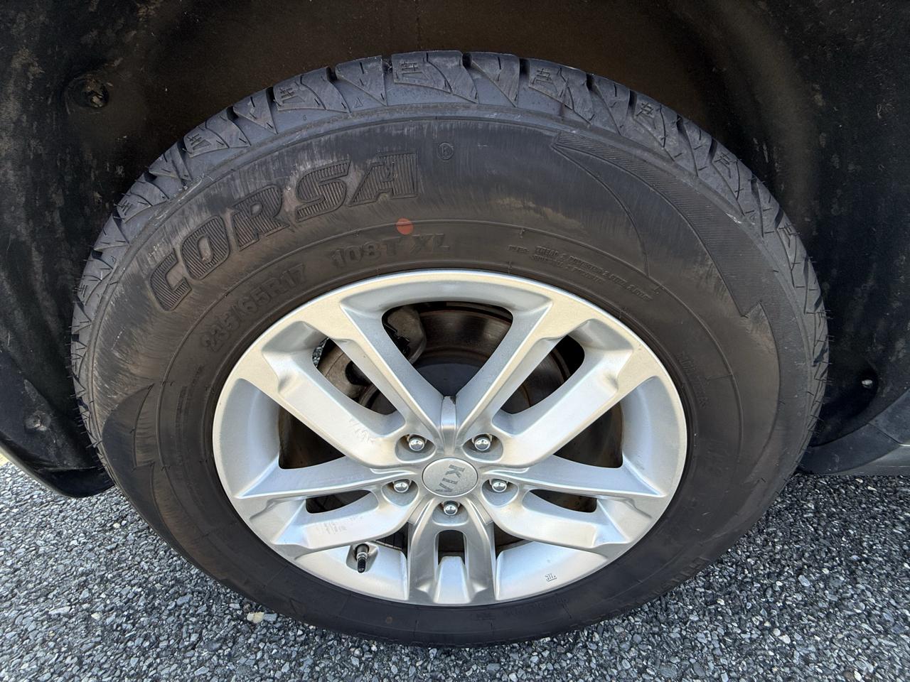 Kia Sorento LX 2WD 2014