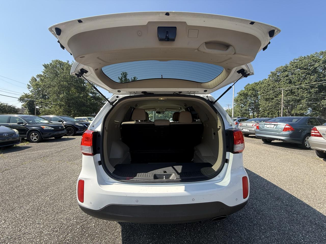 Kia Sorento LX 2WD 2014