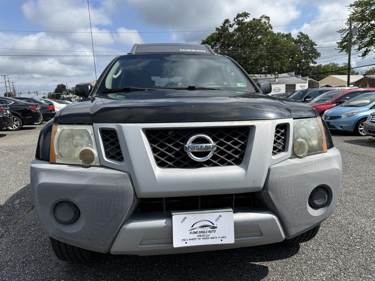 Nissan Xterra X 2WD 2010