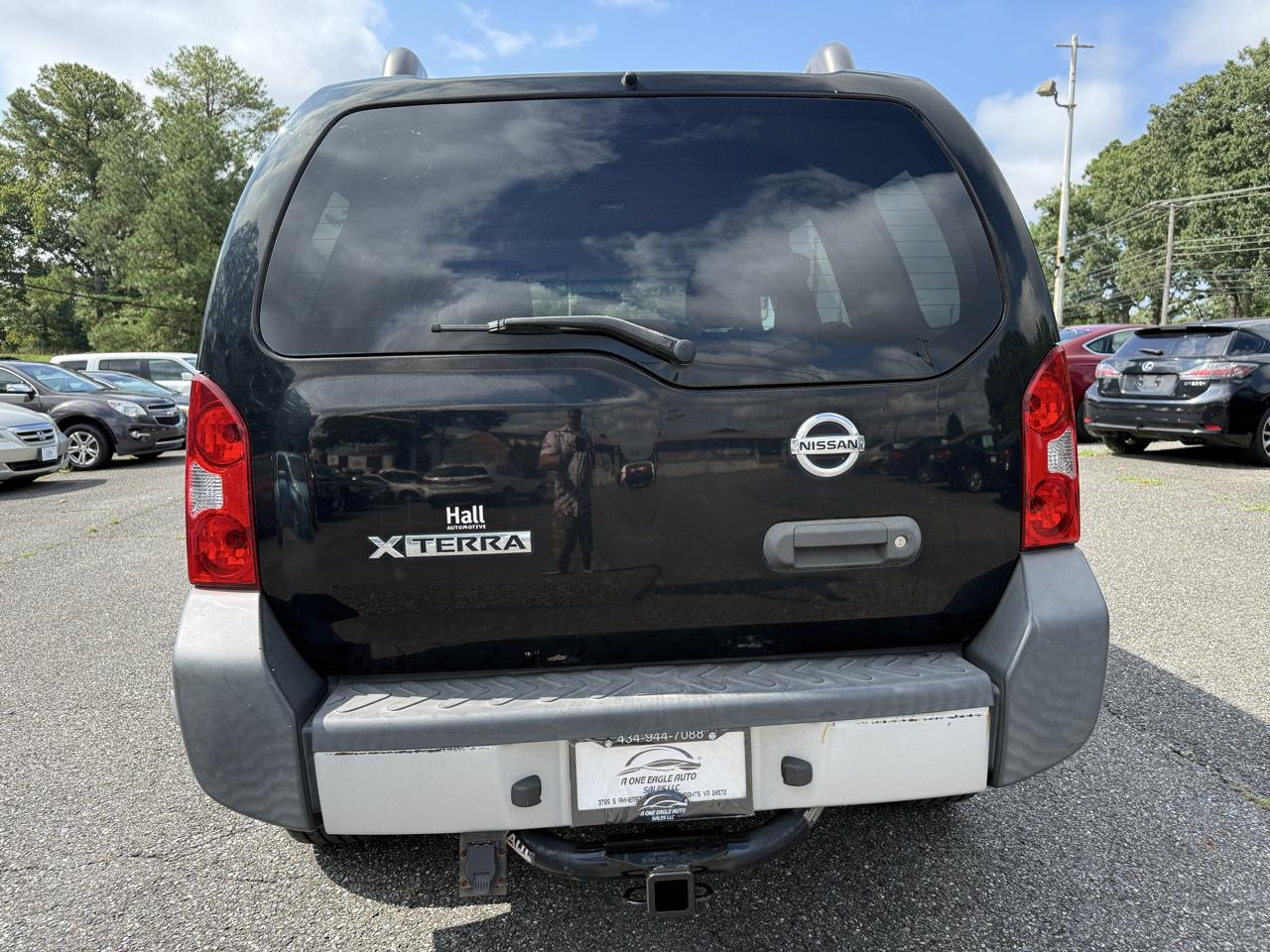 Nissan Xterra X 2WD 2010