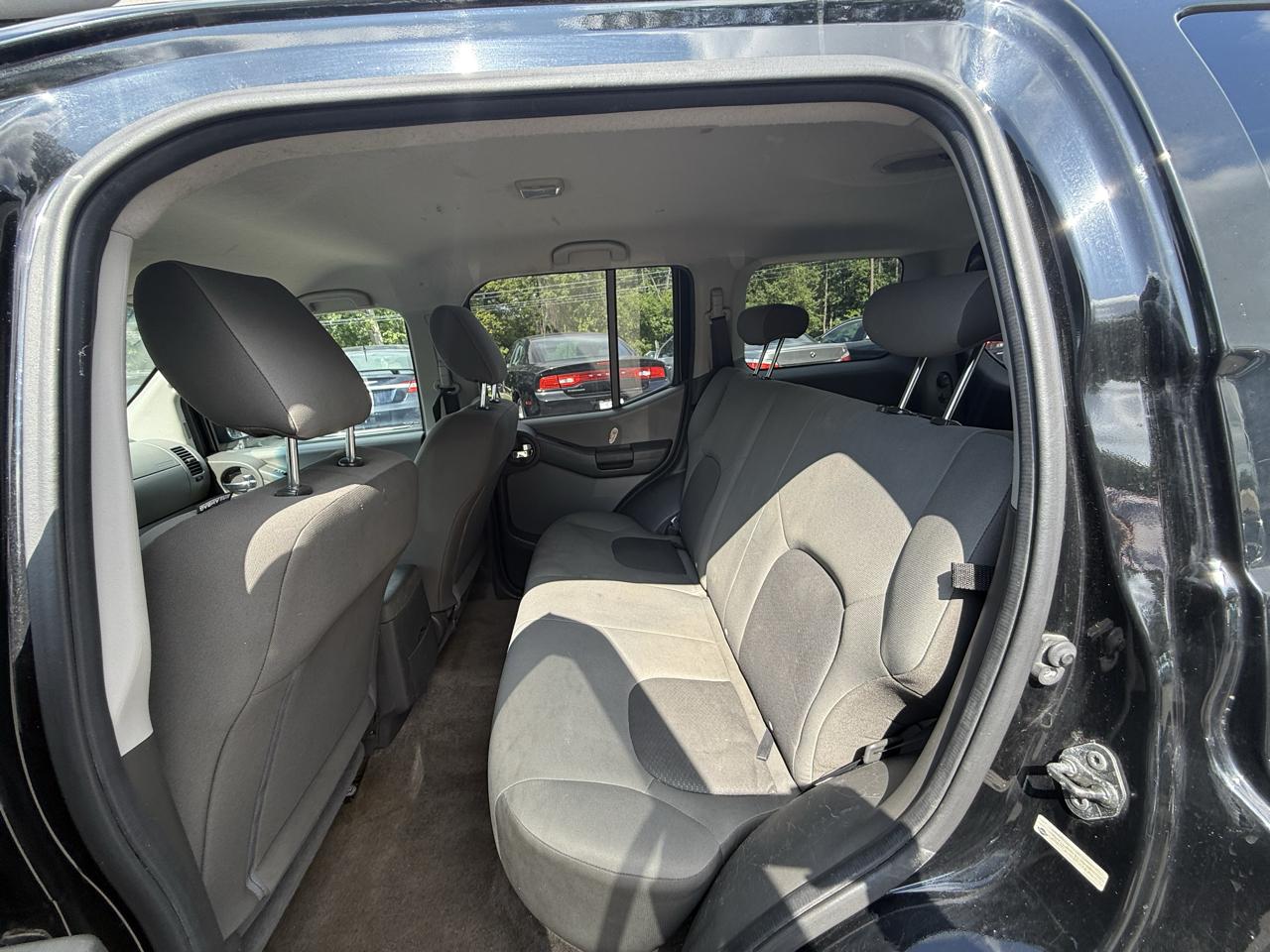 Nissan Xterra X 2WD 2010