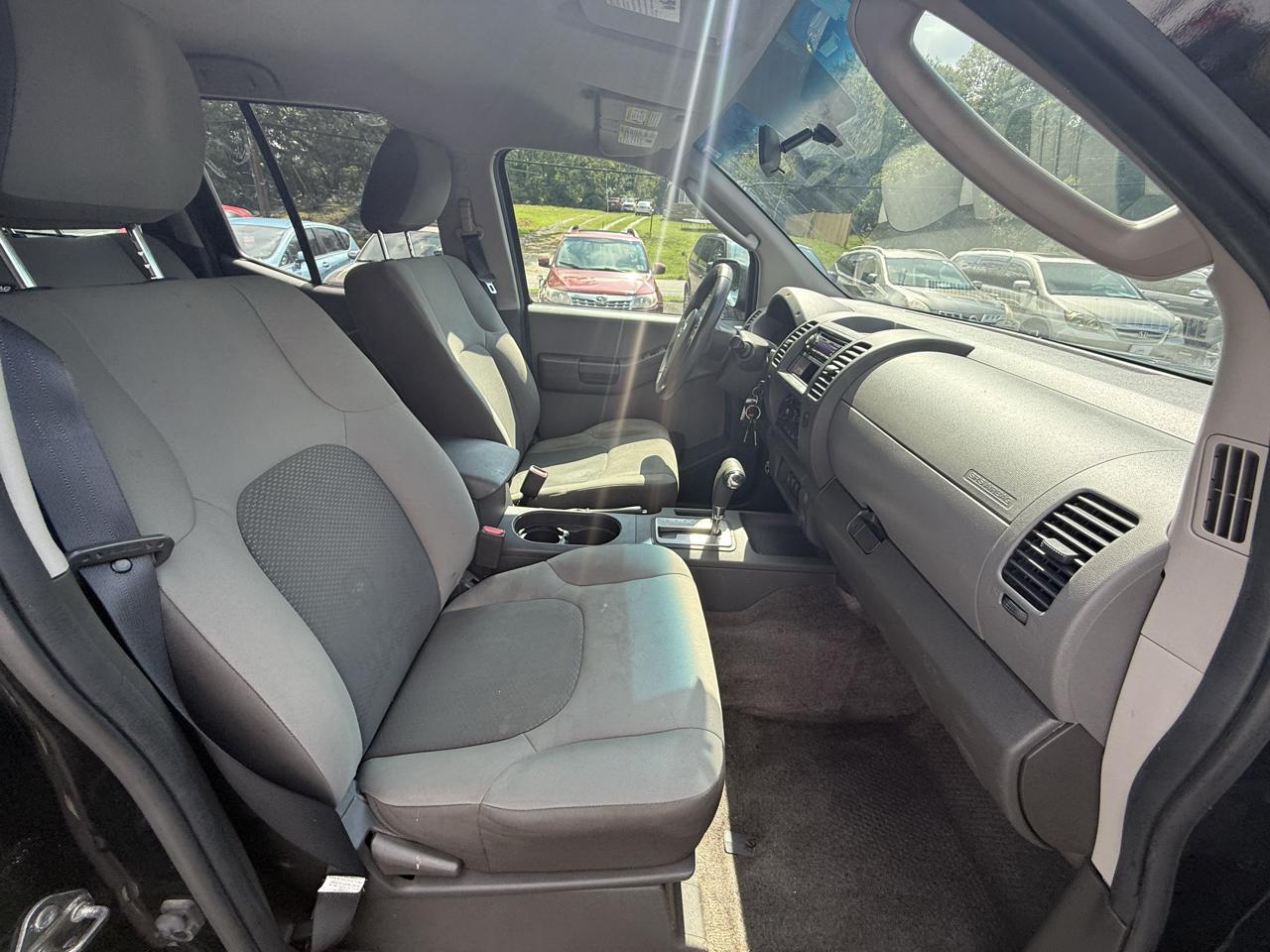 Nissan Xterra X 2WD 2010