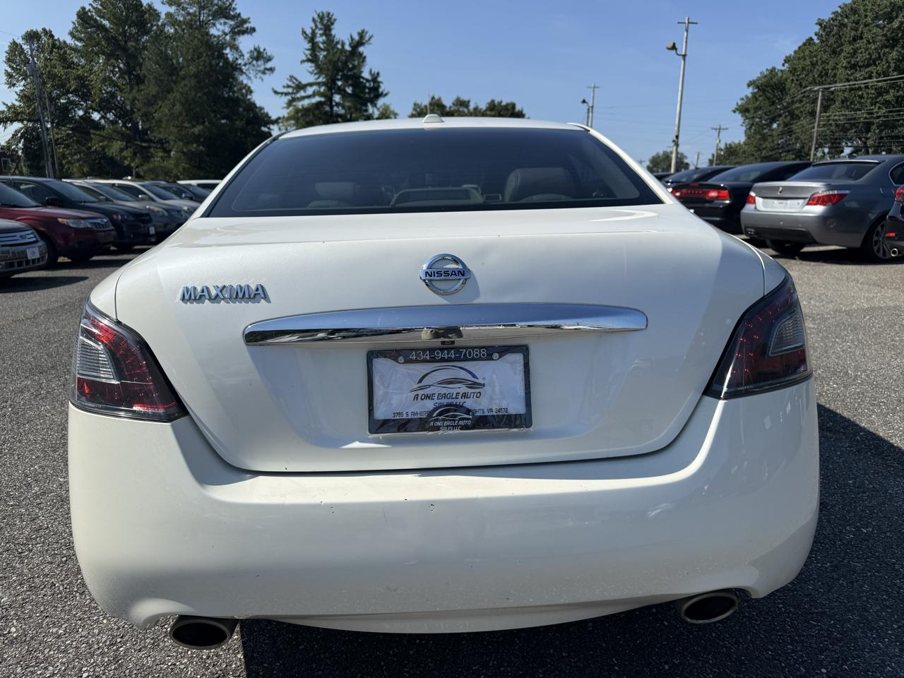 Nissan Maxima SV 2014