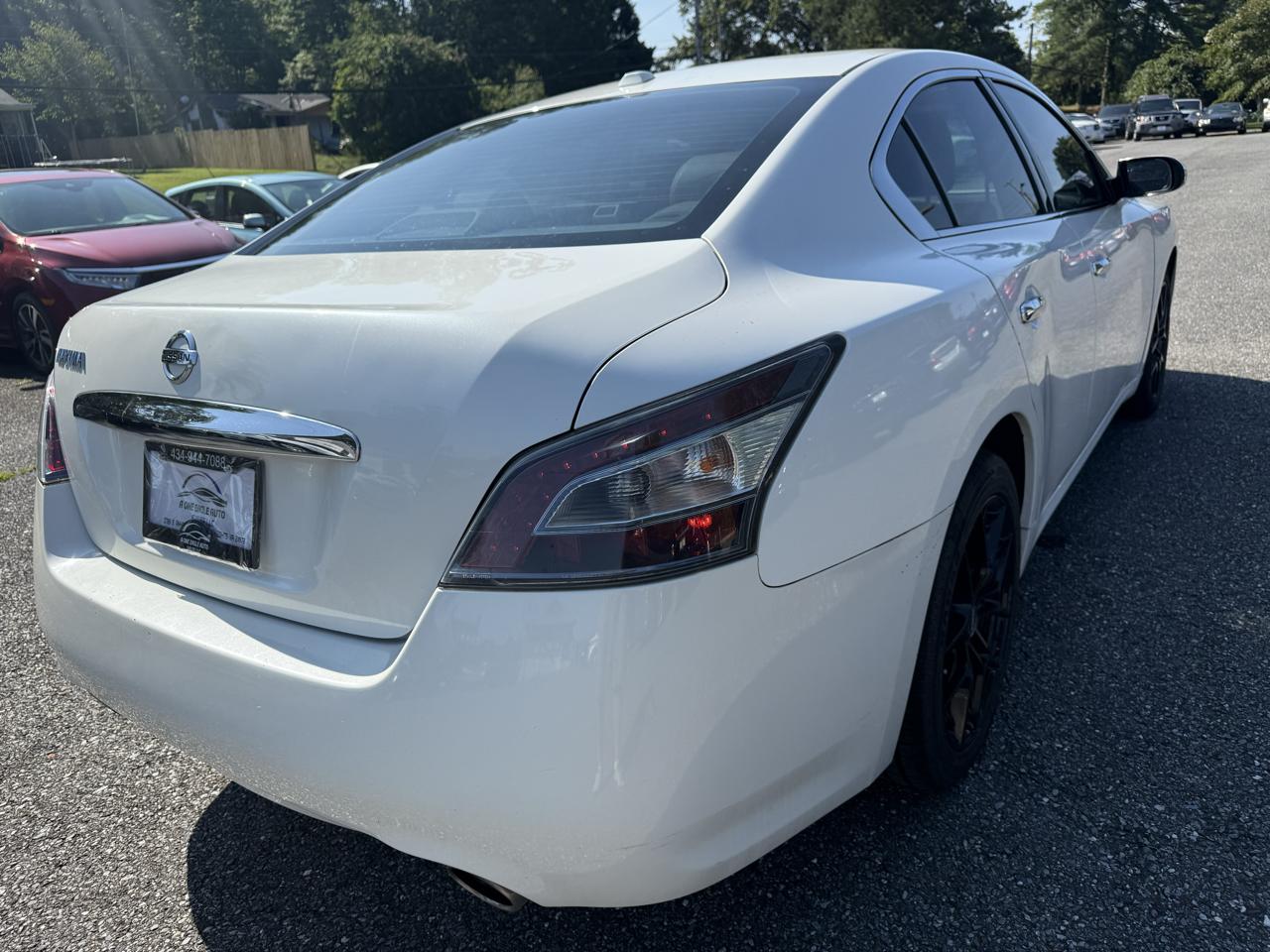 Nissan Maxima SV 2014