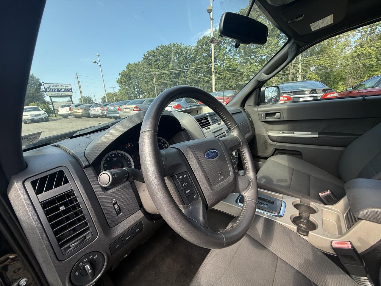 Ford Escape XLT FWD 2012