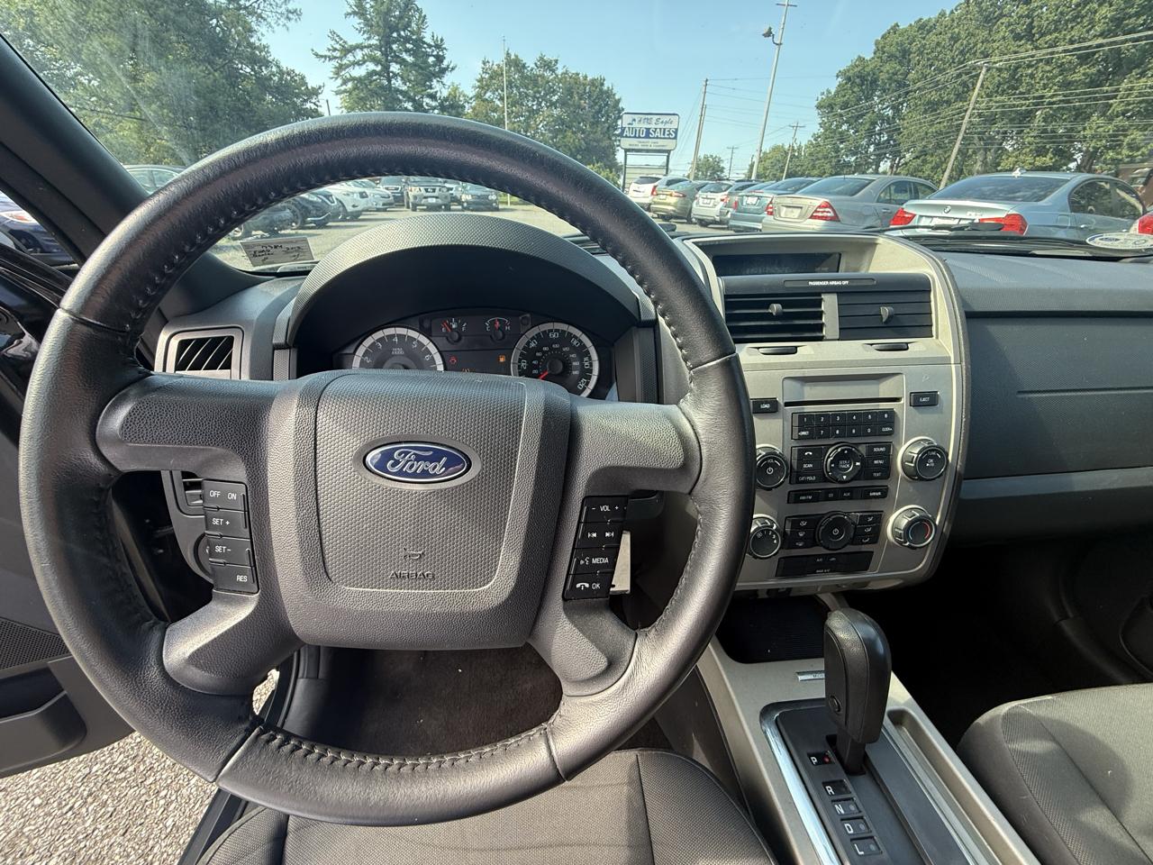 Ford Escape XLT FWD 2012
