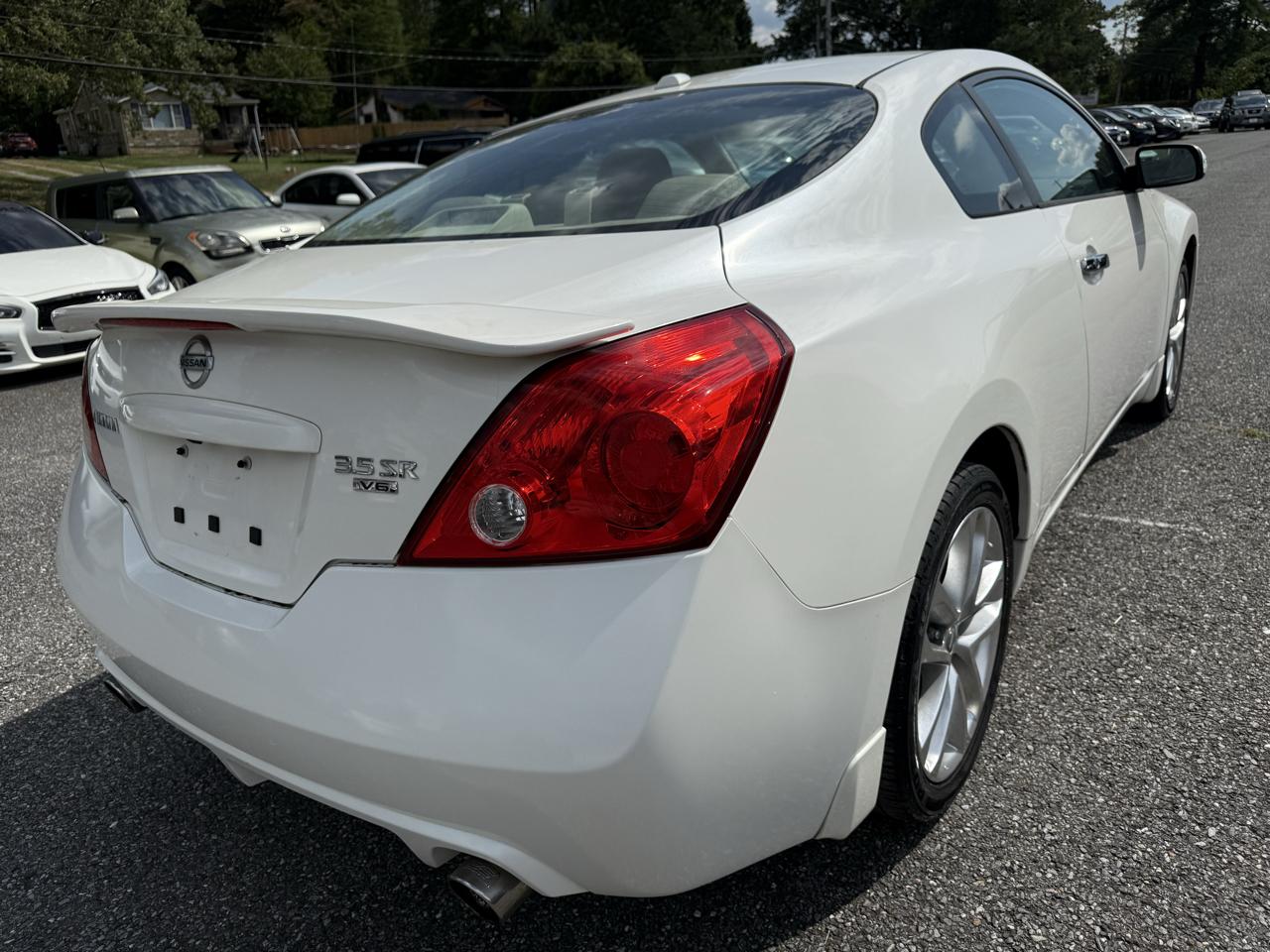 Nissan Altima 3.5 SR CVT Coupe 2012