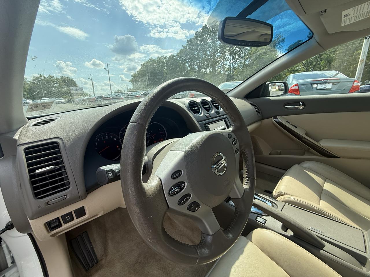 Nissan Altima 3.5 SR CVT Coupe 2012