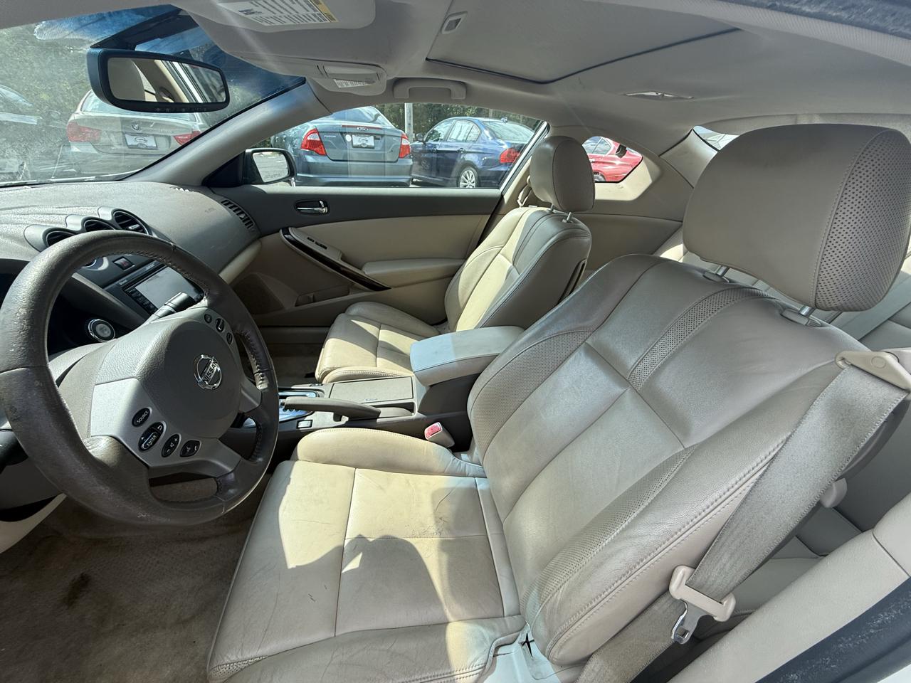 Nissan Altima 3.5 SR CVT Coupe 2012