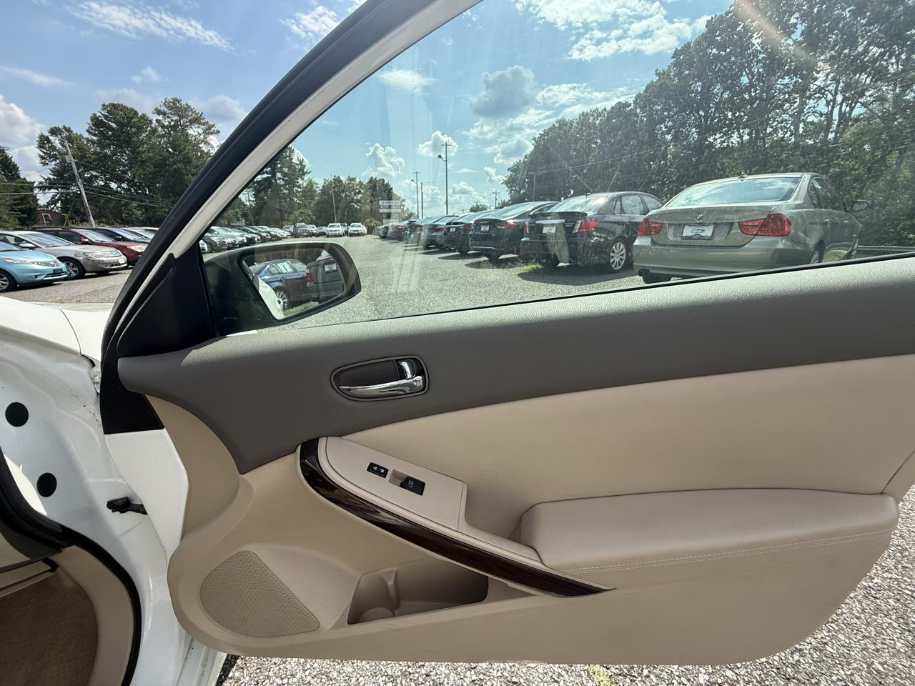 Nissan Altima 3.5 SR CVT Coupe 2012