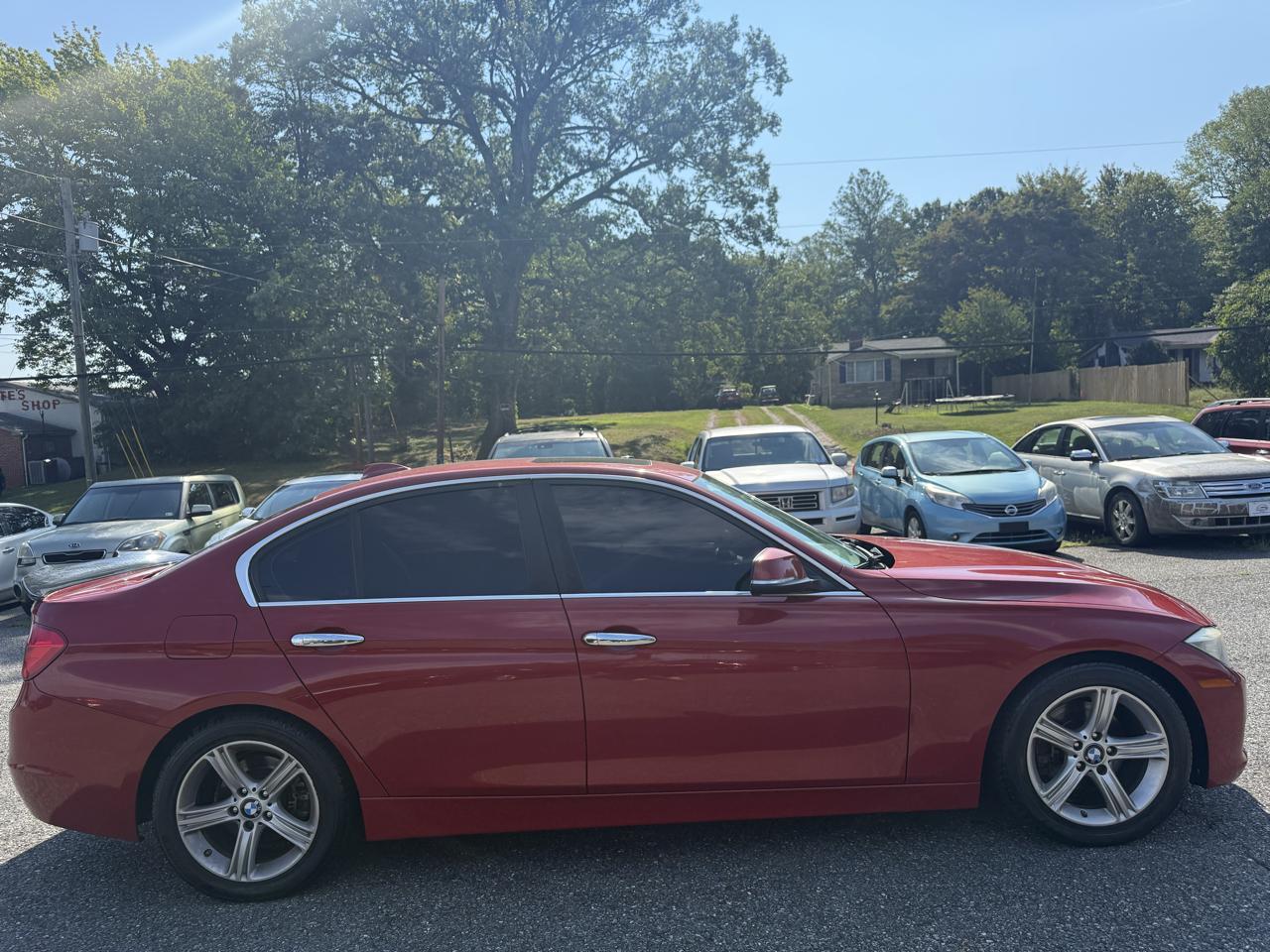 BMW 3-Series 328i Sedan 2014