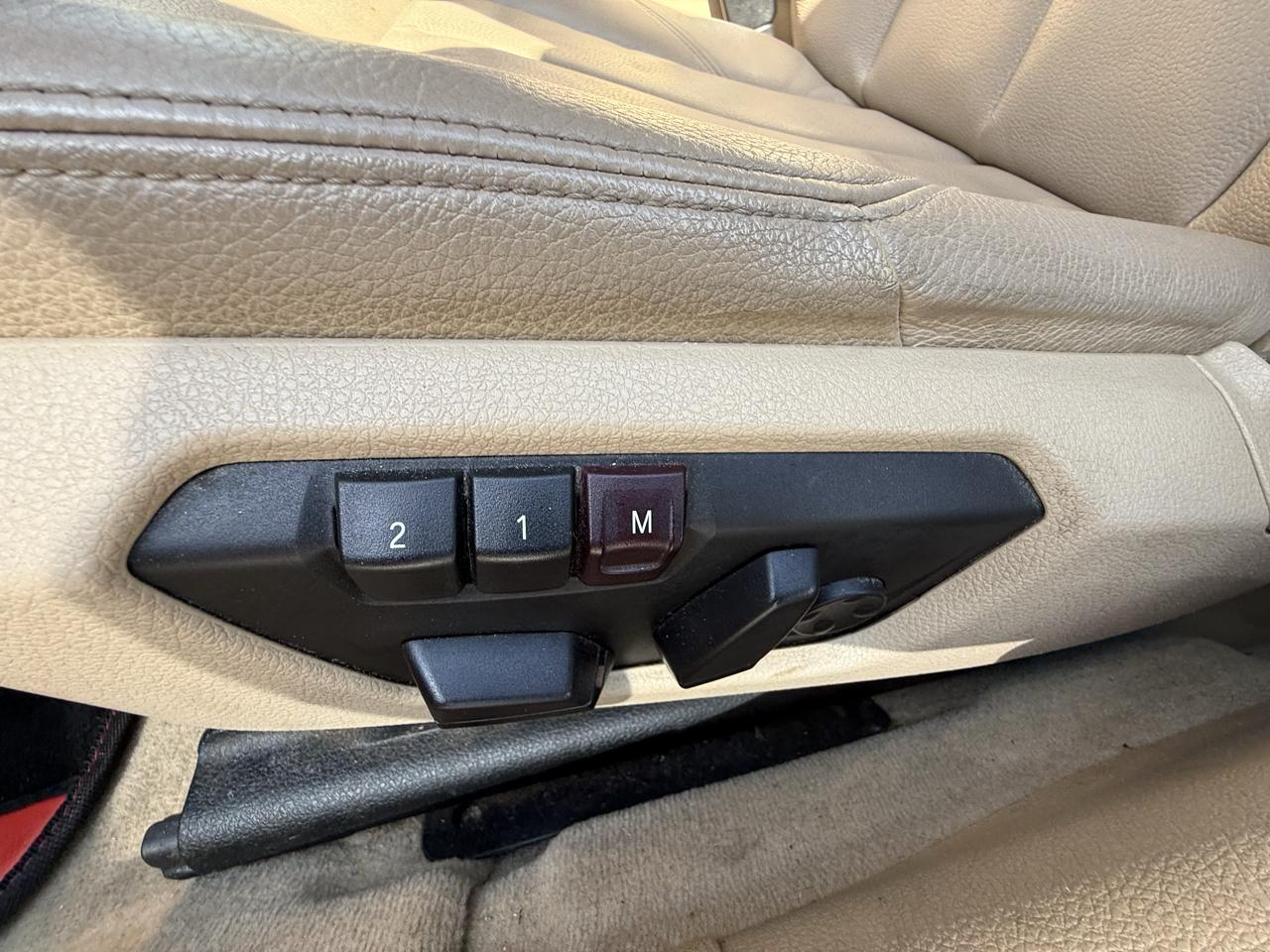 BMW 3-Series 328i Sedan 2014