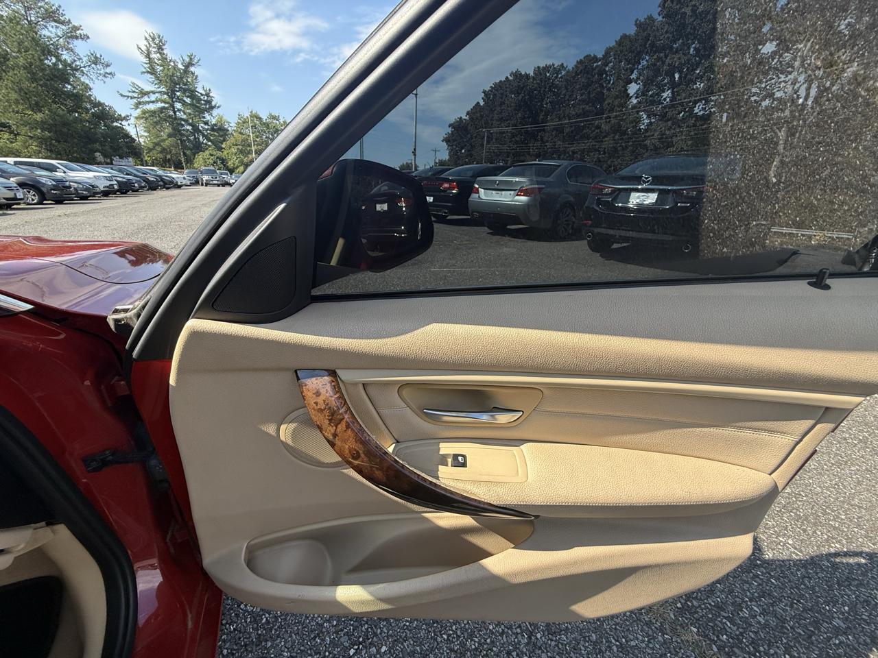 BMW 3-Series 328i Sedan 2014