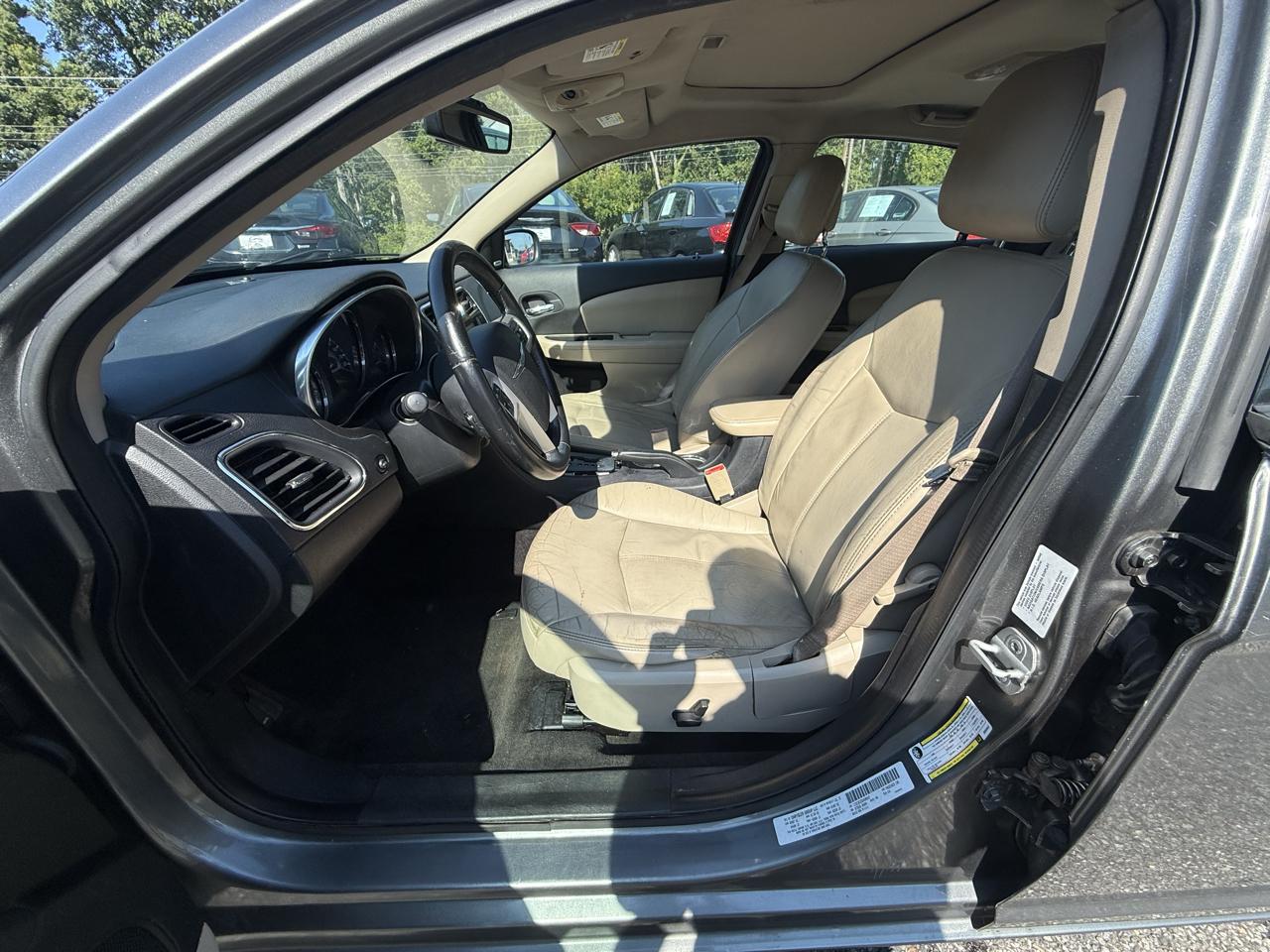 Chrysler 200 Limited 2013