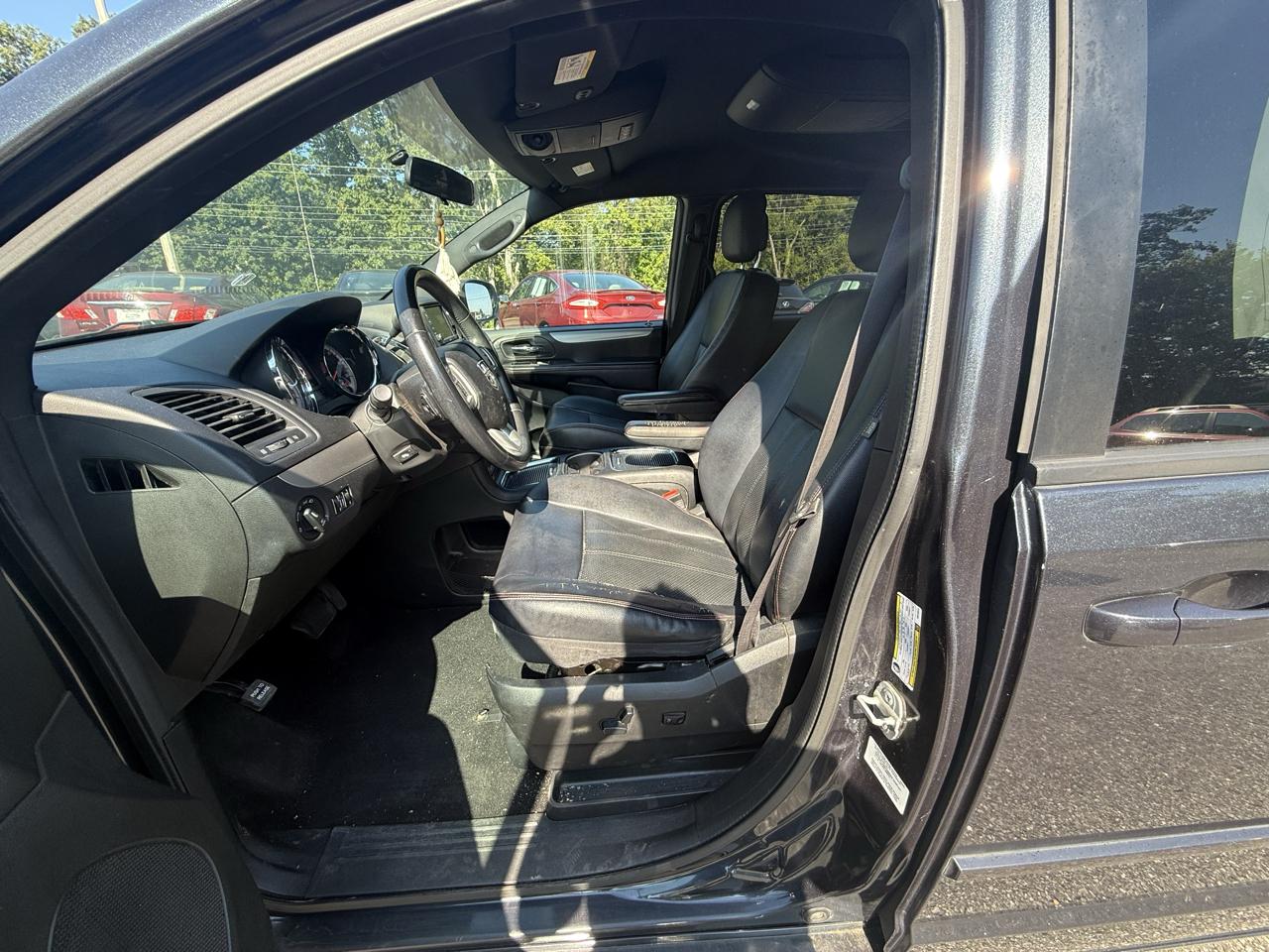 Dodge Grand Caravan R/T 2014