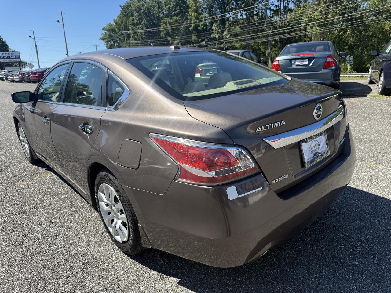 Nissan Altima 2.5 S Sedan 2014