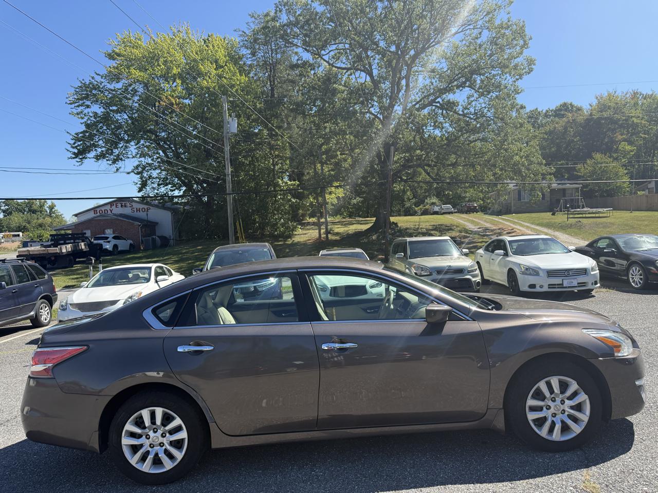 Nissan Altima 2.5 S Sedan 2014