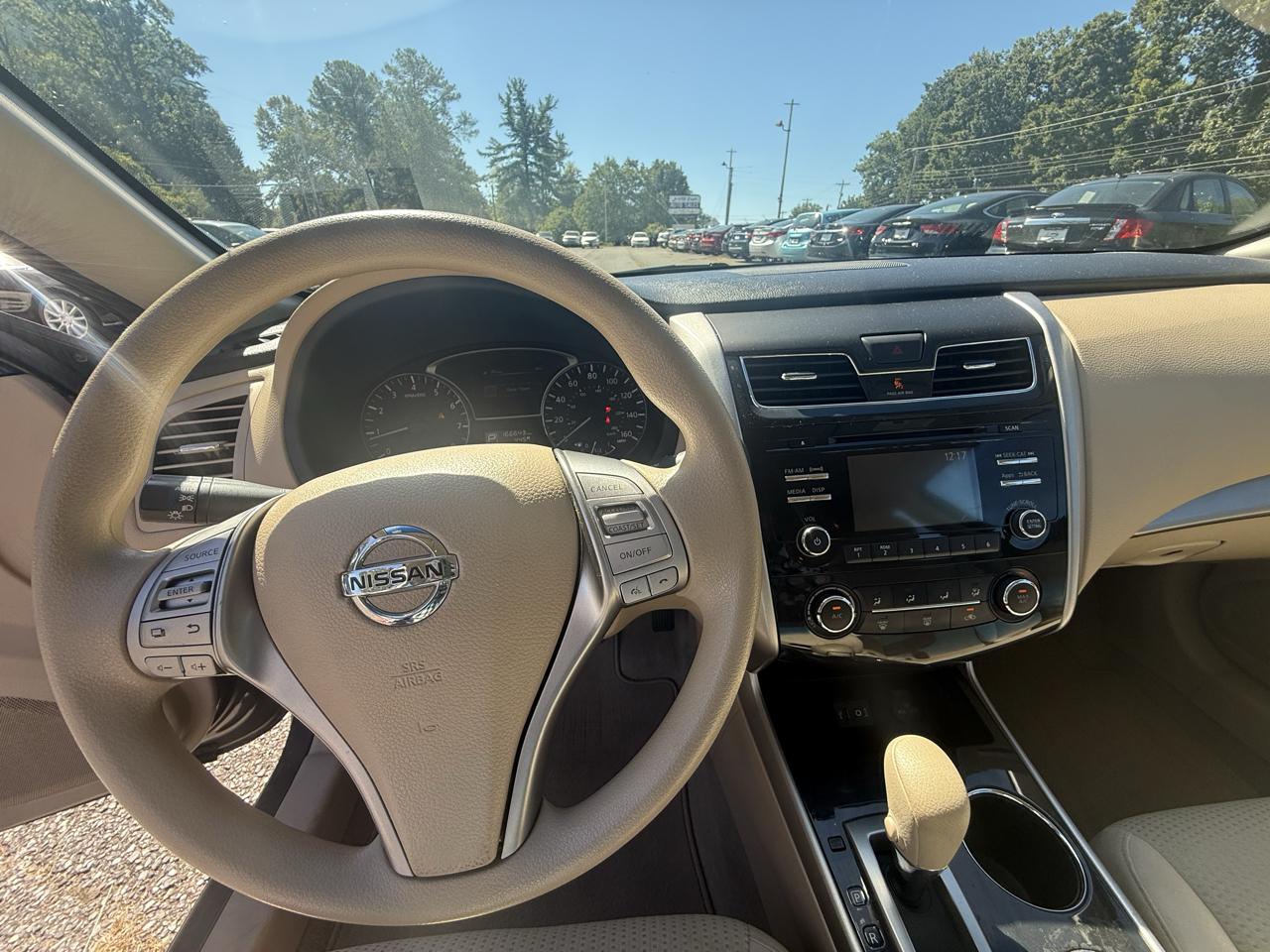 Nissan Altima 2.5 S Sedan 2014