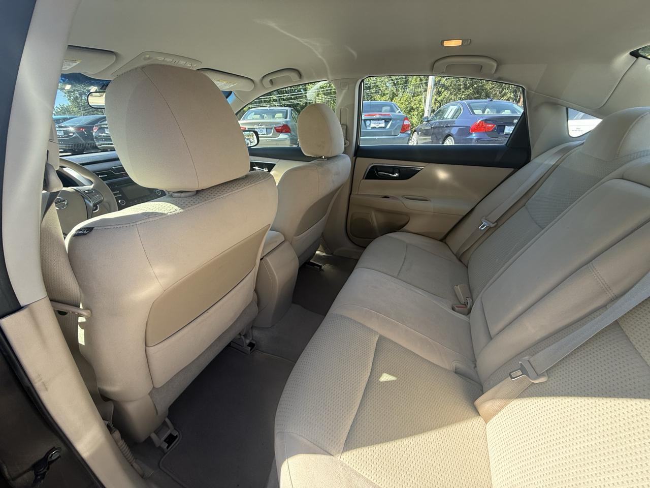 Nissan Altima 2.5 S Sedan 2014