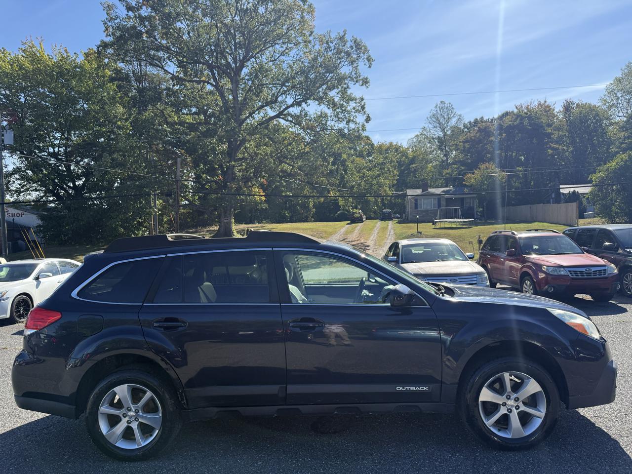 Subaru Outback 2.5i Limited 2013