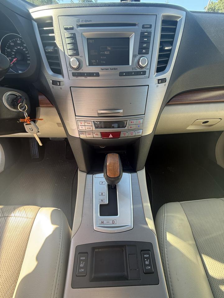 Subaru Outback 2.5i Limited 2013