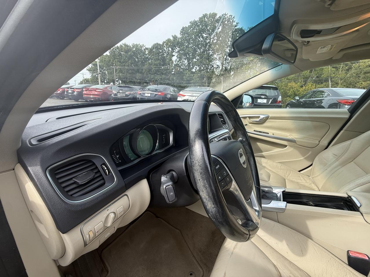 Volvo S60 T5 2014