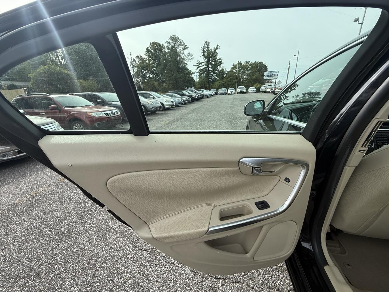 Volvo S60 T5 2014
