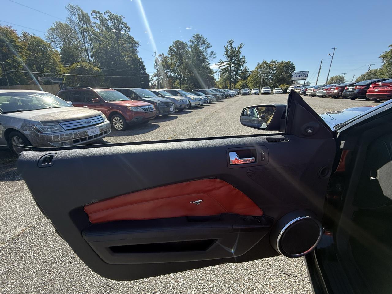 Ford Mustang GT convertible 2011