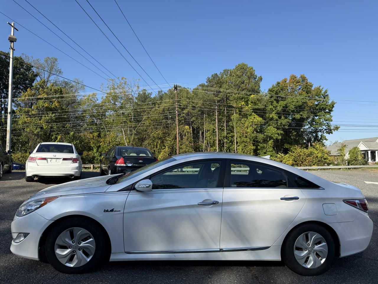 Hyundai Sonata Hybrid Sedan 2013