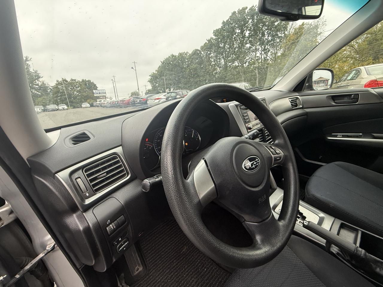 Subaru Forester 2.5X Touring 2011