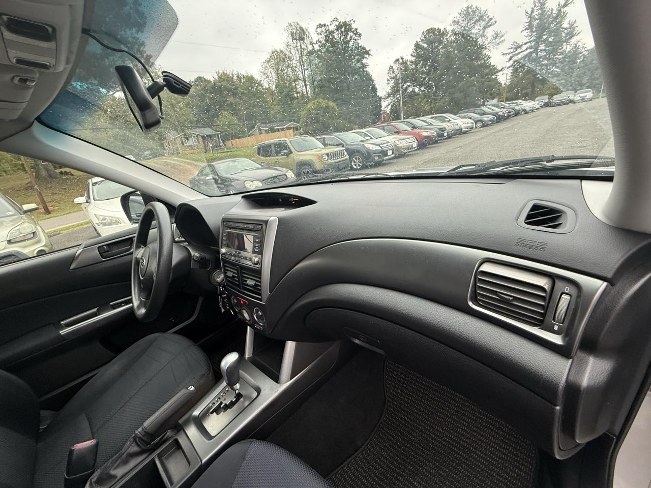 Subaru Forester 2.5X Touring 2011