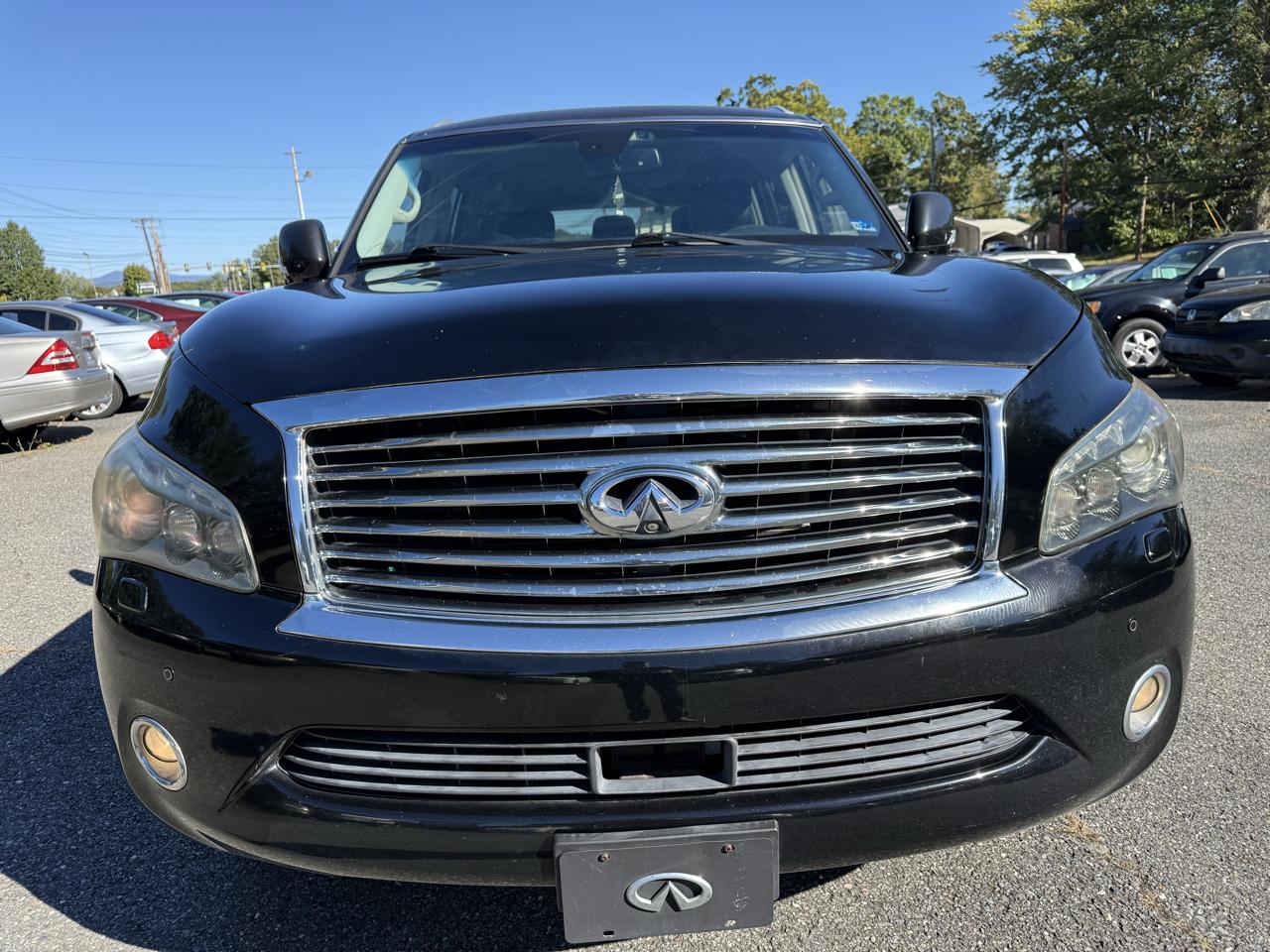 Infiniti QX56 2WD 2012