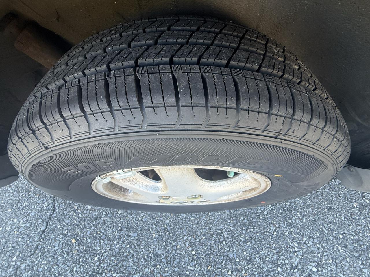 Toyota Sienna LE 2003