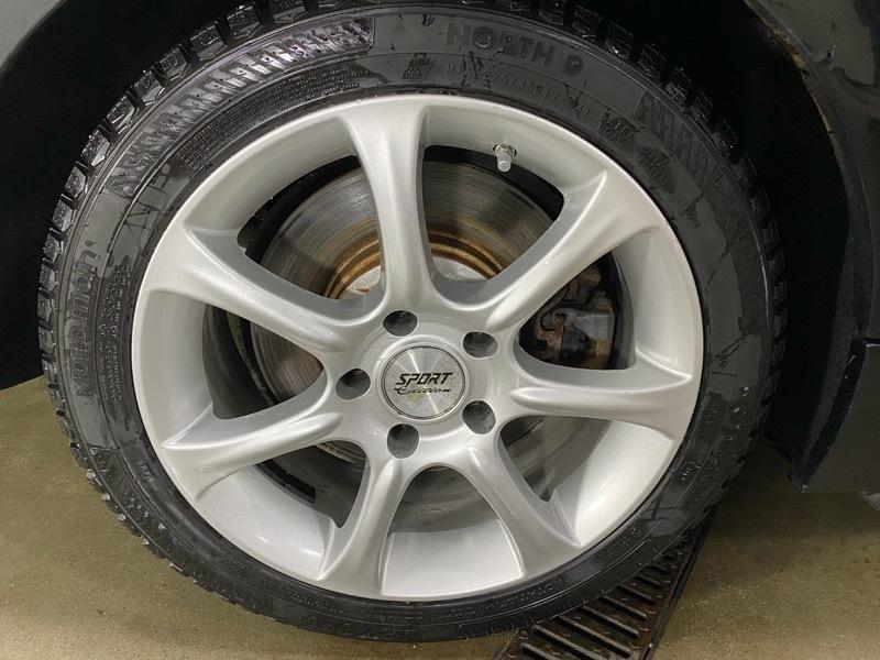 BMW 3-Series 335i xDrive SA 2011