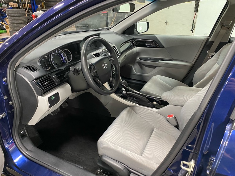 Honda Accord LX Sedan CVT 2016