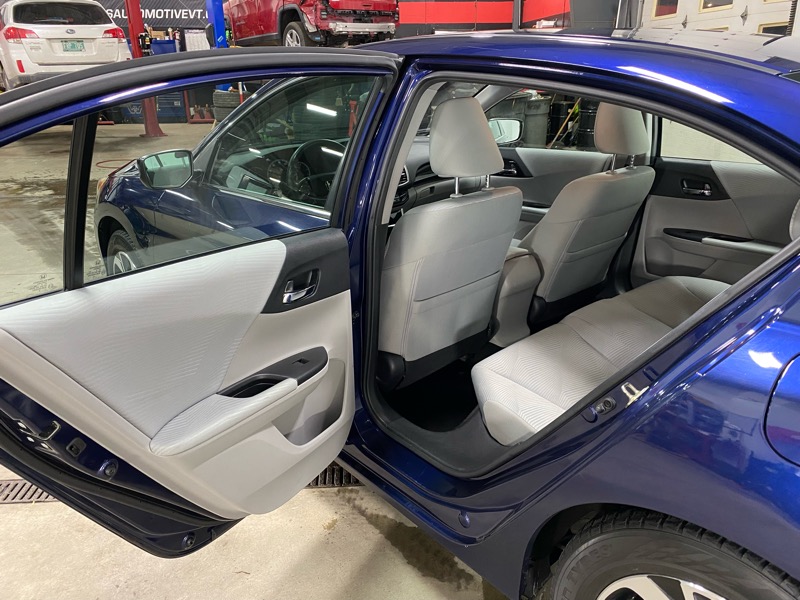 Honda Accord LX Sedan CVT 2016